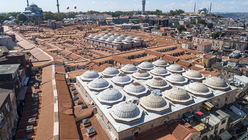 Beyazıt'tan Rüstem Paşa'ya Kapalıçarşı Hanlar Turu